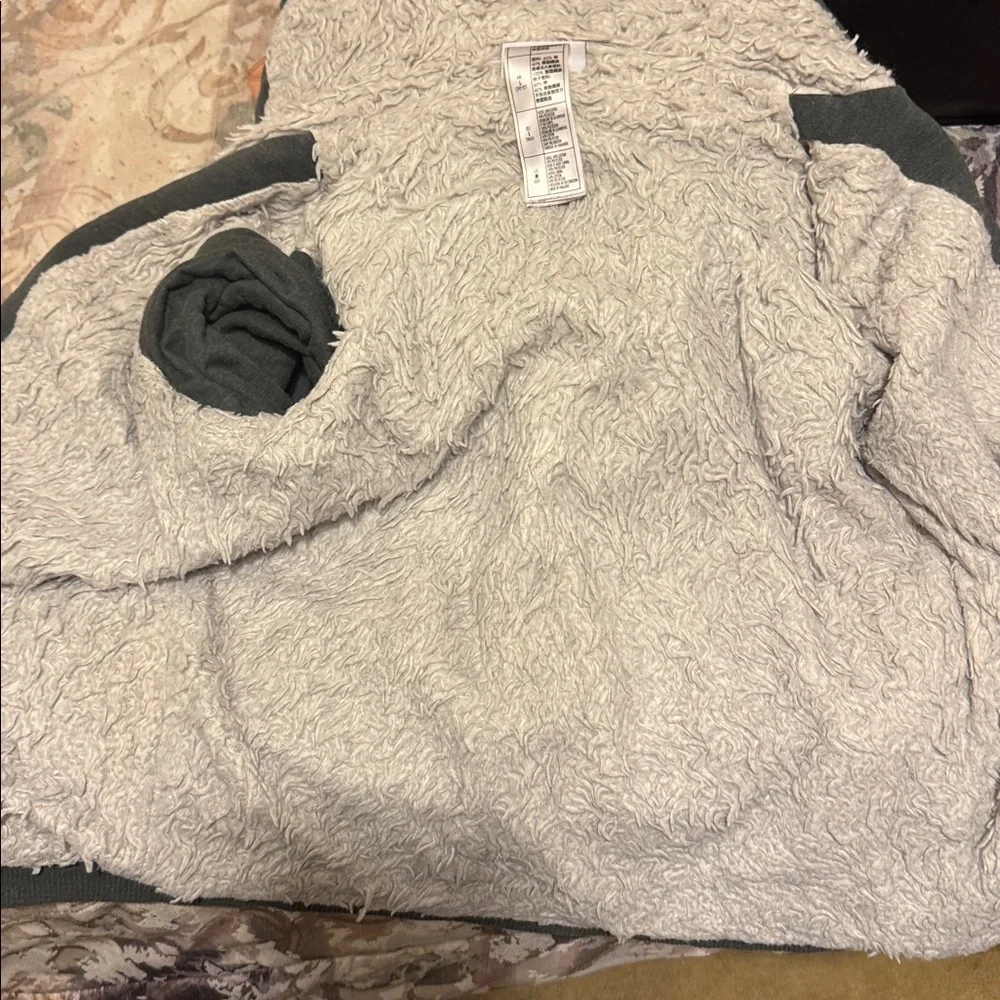 Disney 55th Anniversary Mickey Mouse Hoodie - Grey Sweatshirt Fur Disneyland